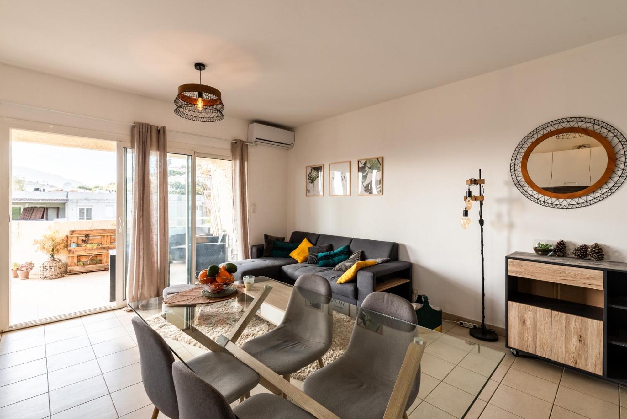 U Nidu - A Ajaccio, Magnifique Appartement 4 Couchages Vue Mer Ajaccio  Exterior foto